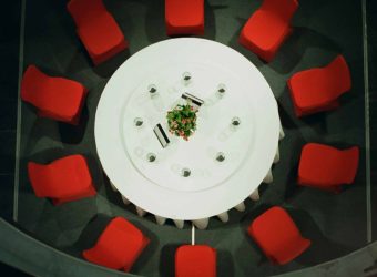 teachers roundtable square news post 03-26-2026 geraltyichen-z9sPEGZuu-w-unsplash